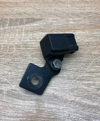 BMW 5 E39 Air pressure sensor 2244674