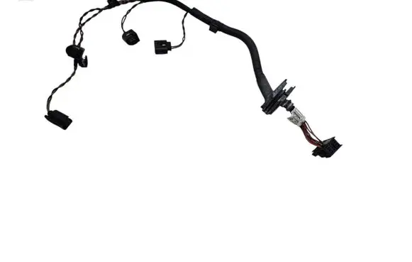 BMW 3 E90 E91 Fuel injector wires 7811187