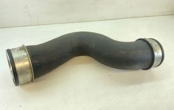 Volkswagen PASSAT CC Intercooler hose/pipe 3C0145832Q