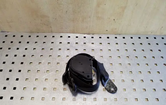 Volkswagen Polo Rear seatbelt 6Q0857806
