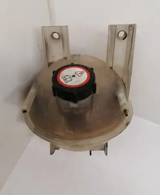 Ford Transit Coolant expansion tank/reservoir 95VB8A080CF