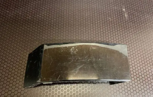 Volvo XC90 Rear/tail light trim molding 8620819 1125