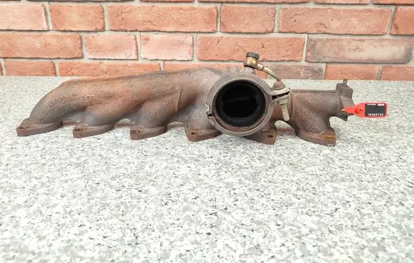 BMW X3 F25 Exhaust manifold 8511764