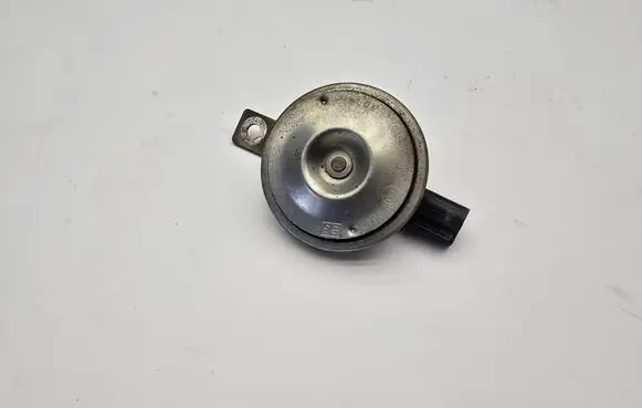Mercedes-Benz Sprinter W906 Horn signal A9068200085 2014E27