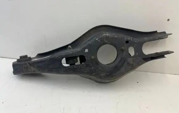 Rear upper control arm/wishbone