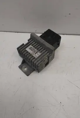 Glow plug pre-heat relay