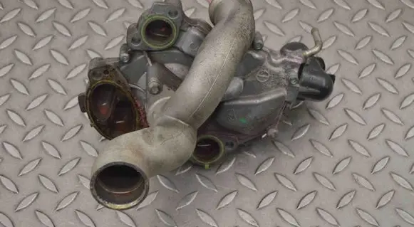 Jeep Grand Cherokee (WK) Water pump 742861240 242964209