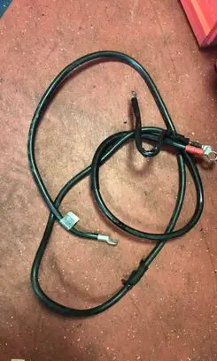 Mercedes-Benz E W211 Positive cable (battery) A2115409407