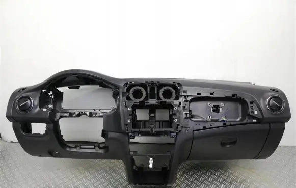 Dacia Sandero Dashboard 681007435R