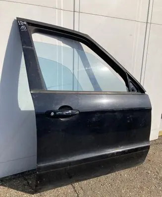 Ford S-MAX Front door