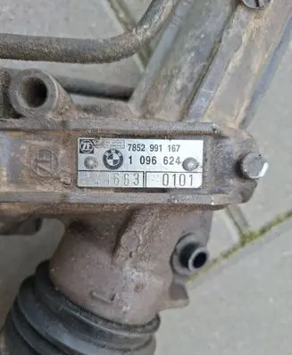 BMW 5 E39 Steering rack 1096624 7852991166 043663