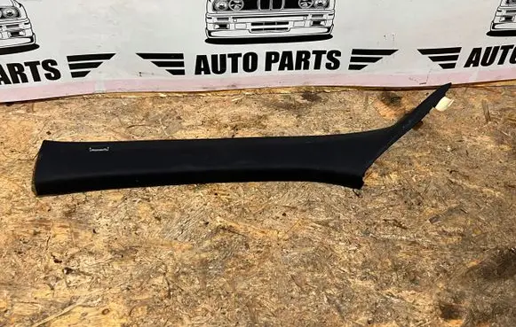 BMW 5 E60 E61 (A) pillar trim BMW7027085