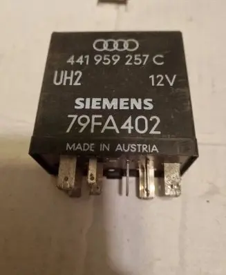 Audi A4 S4 B5 8D Other relay 441959257c
