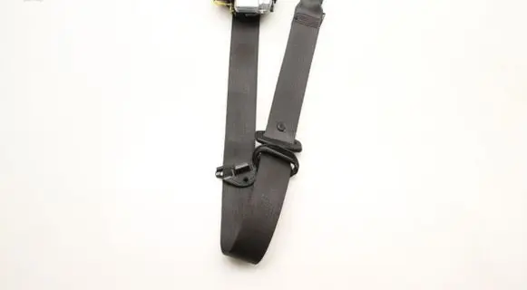 Chevrolet Cruze Front seatbelt 619516700A