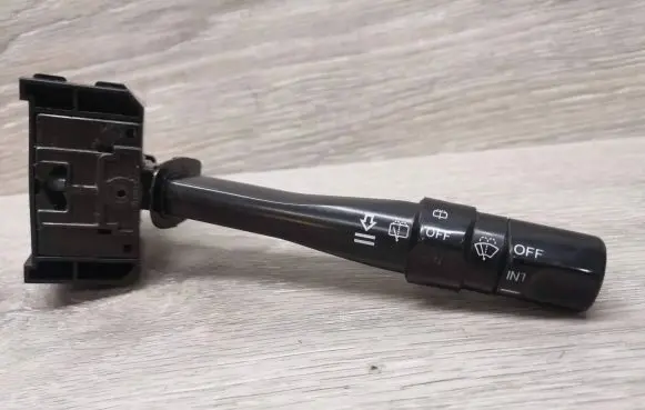 Honda CR-V Wiper control stalk SR3M15888