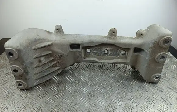 Jeep Grand Cherokee WL Gearbox mounting bracket 68428575AA