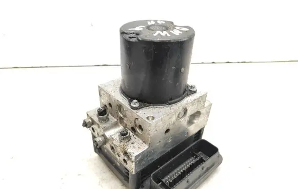 BMW 5 E60 E61 ABS Pump 34516784151 34526784153 6784151