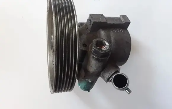 Power steering pump