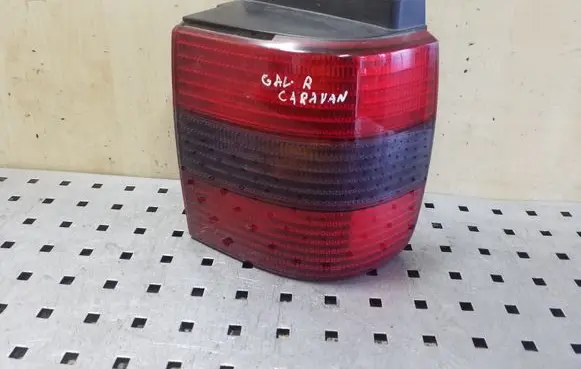 Volkswagen PASSAT B4 Rear/tail lights 3A9945112B