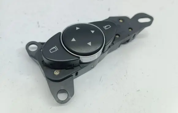 Mercedes-Benz E W211 Wing mirror switch 2118208310 03211010 A2118208310