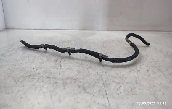 Volkswagen Tiguan Fuel return line/hose 