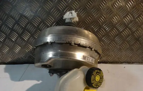 BMW 7 G11 G12 Brake booster 6881093