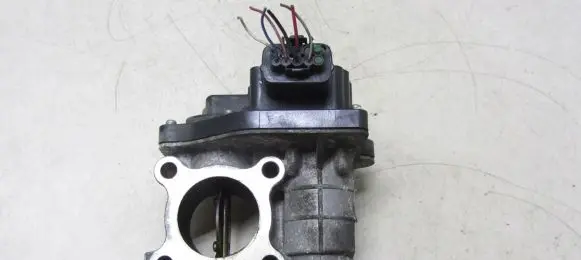 Honda CR-V Throttle valve
