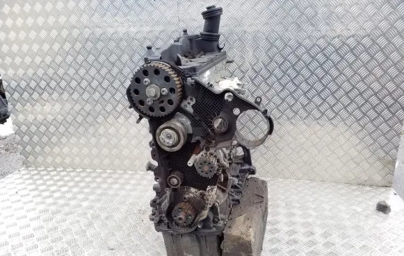 Volkswagen Transporter - Caravelle T5 Engine CCH