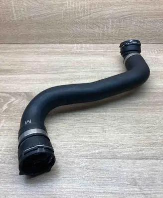 BMW 5 E60 E61 Engine coolant pipe/hose 7799748