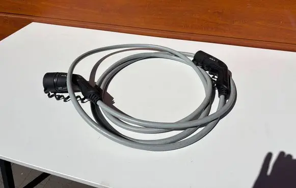 KIA Sportage Electric car charging cable 1304408