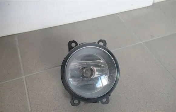 Nissan Navara D40 Front fog light 89210094