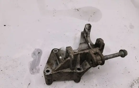 Hyundai ix 55 other engine part NOCODE