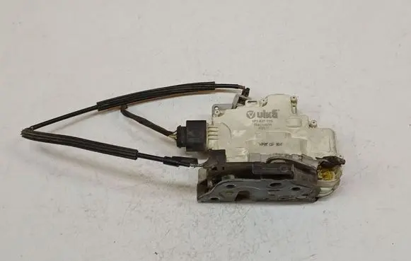 Seat Altea Front door lock 1P1837015