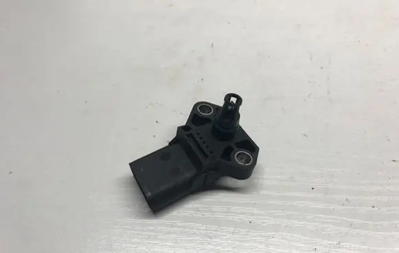 Skoda Octavia Mk2 (1Z) Air pressure sensor 038906051B 028002399