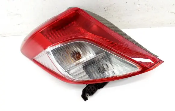Toyota Yaris Rear/tail lights