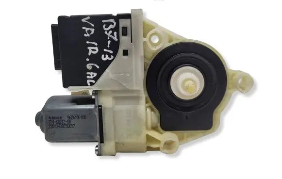 Volkswagen Passat Alltrack Rear door window regulator motor 3AA959703A 3AF839461