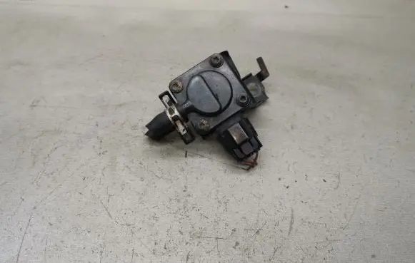 Toyota Avensis T250 Air pressure sensor 8948020030