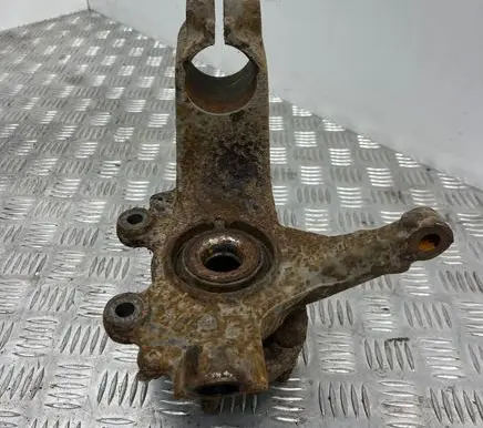 Volvo V50 Front wheel hub