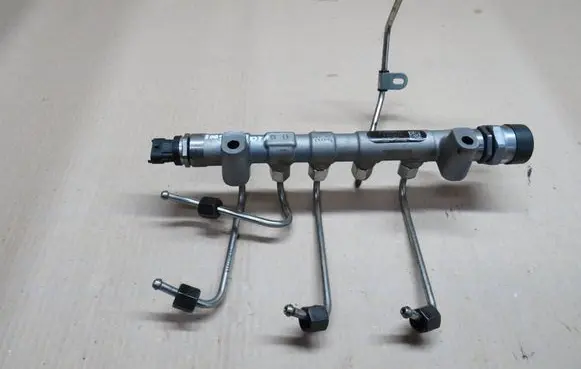 Opel Insignia A Fuel main line pipe 0281006034 165050541 010616