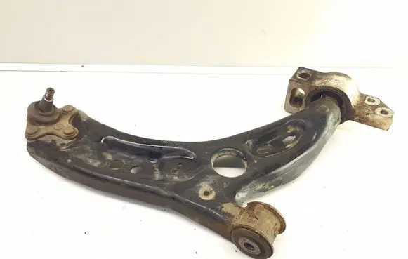 Front lower control arm/wishbone