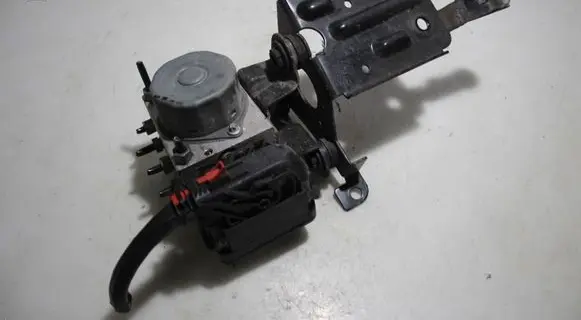 Skoda Roomster (5J) ABS Pump
