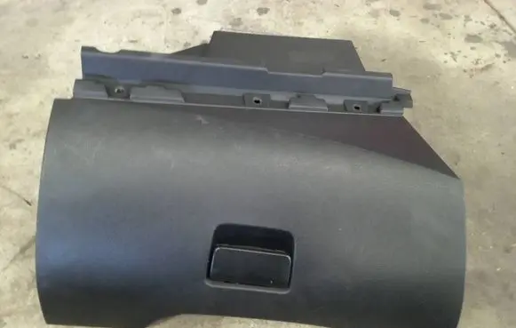 Peugeot 207 Glove box 9654373777 X36191