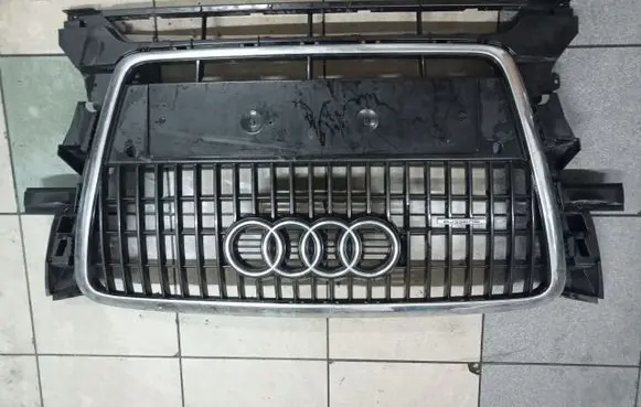 Audi Q5 SQ5 Front bumper upper radiator grill GRILLQ58RLIFTSLINE