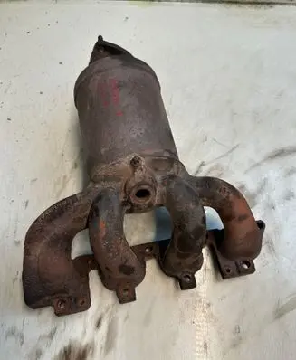 Opel Zafira A Exhaust manifold 9158178