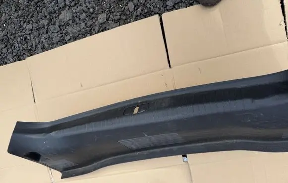Opel Insignia A Trunk/boot sill cover protection 13222396