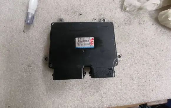 Mitsubishi Outlander Other control units/modules E6T80794H 1860D556