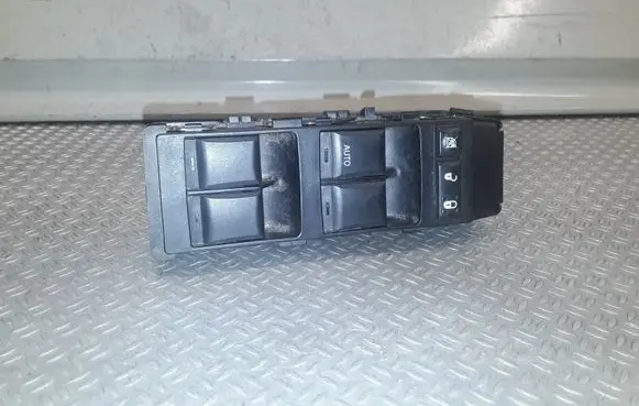 Dodge Caliber Electric window control switch 56040691AD