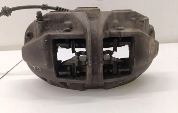 Mercedes-Benz C W206 Front brake caliper