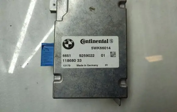 BMW X5 E70 Camera control unit module 9259022