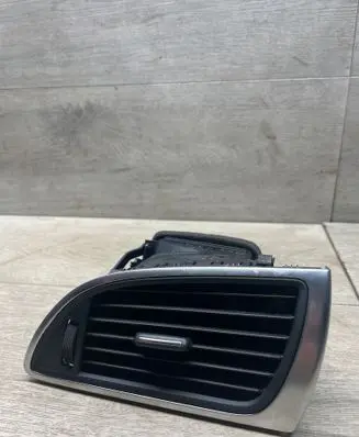 Audi A6 C7 Dashboard side air vent grill/cover trim 4G1820902 9026200 1413F